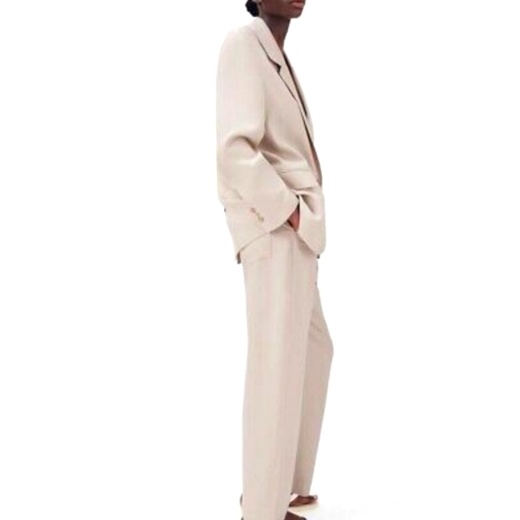 Zara flowy business casual luxe blazer - Picture 2 of 12